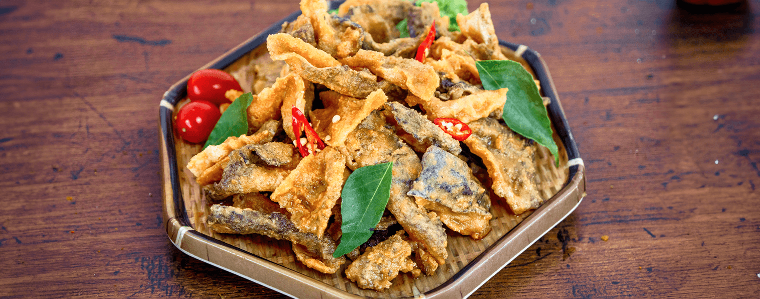 Deep Fried Fish Skin w Salted Egg Yolk