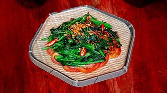 Stir-Fried Spinach with Garlic